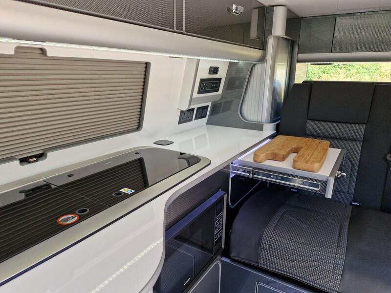 VOLKSWAGEN CAMPERVAN
