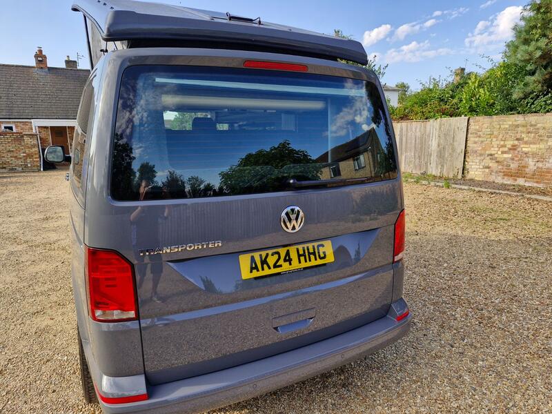 VOLKSWAGEN CAMPERVAN