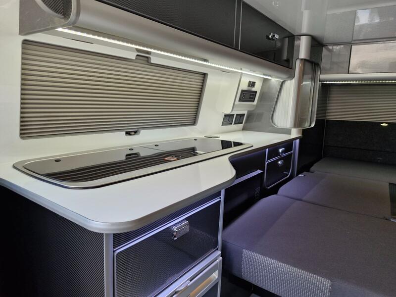 VOLKSWAGEN CAMPERVAN