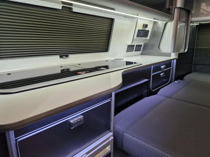VOLKSWAGEN CAMPERVAN