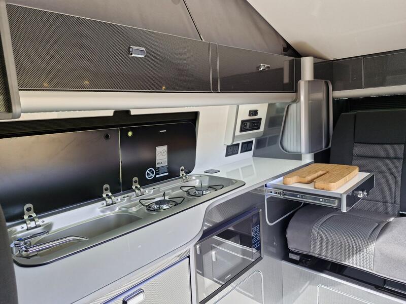 VOLKSWAGEN CAMPERVAN