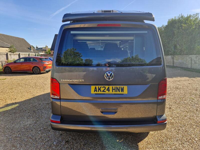 VOLKSWAGEN CAMPERVAN