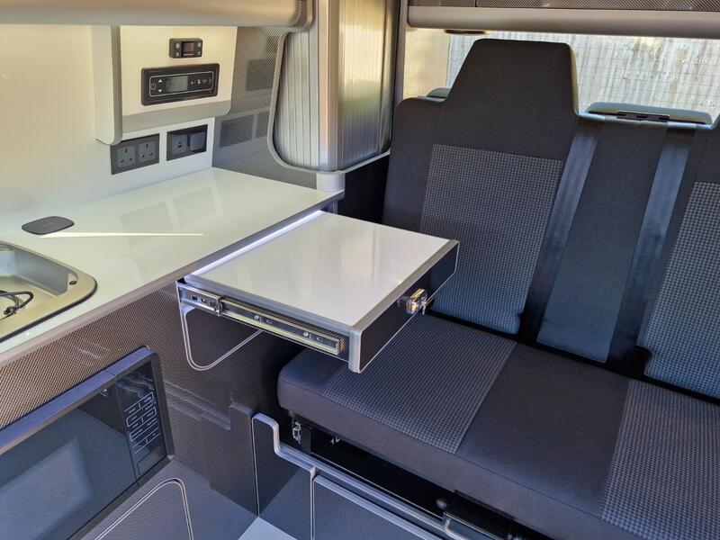 VOLKSWAGEN CAMPERVAN