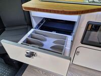 VOLKSWAGEN CAMPERVAN