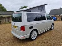 VOLKSWAGEN CAMPERVAN