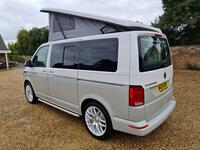 VOLKSWAGEN CAMPERVAN