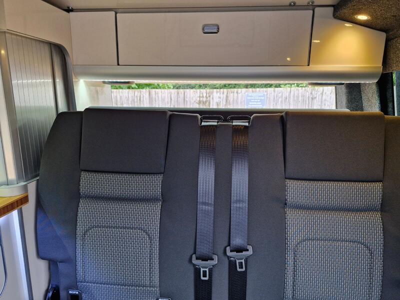 VOLKSWAGEN CAMPERVAN