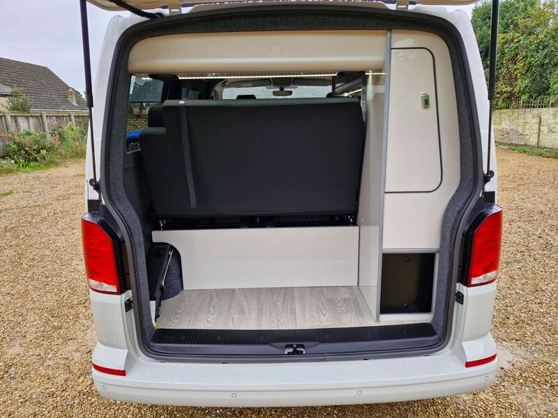 VOLKSWAGEN CAMPERVAN