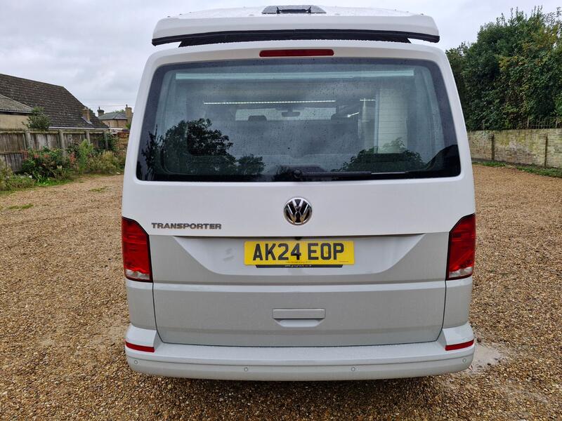VOLKSWAGEN CAMPERVAN