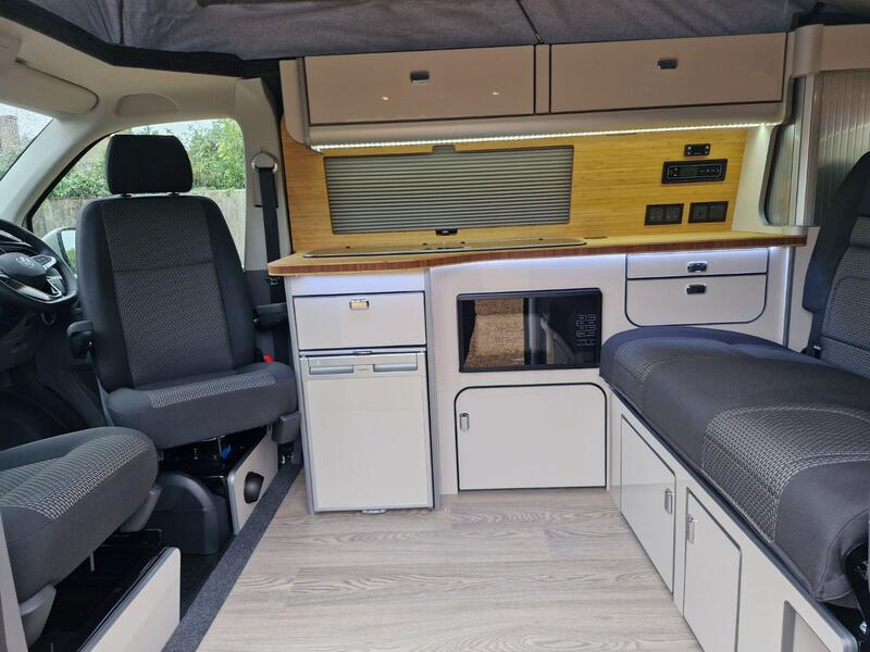 VOLKSWAGEN CAMPERVAN