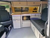 VOLKSWAGEN CAMPERVAN