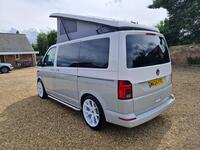VOLKSWAGEN CAMPERVAN