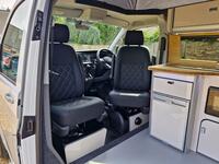 VOLKSWAGEN CAMPERVAN