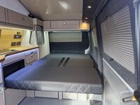 VOLKSWAGEN CAMPERVAN