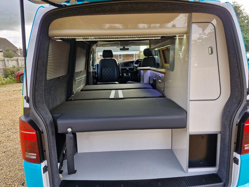 VOLKSWAGEN CAMPERVAN