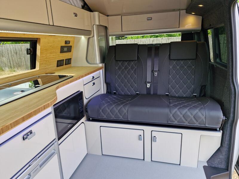 VOLKSWAGEN CAMPERVAN