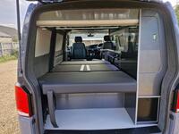 VOLKSWAGEN CAMPERVAN