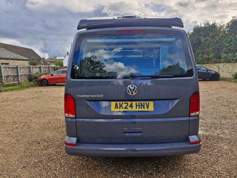 VOLKSWAGEN CAMPERVAN
