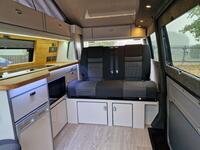 VOLKSWAGEN CAMPERVAN