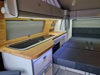 VOLKSWAGEN CAMPERVAN
