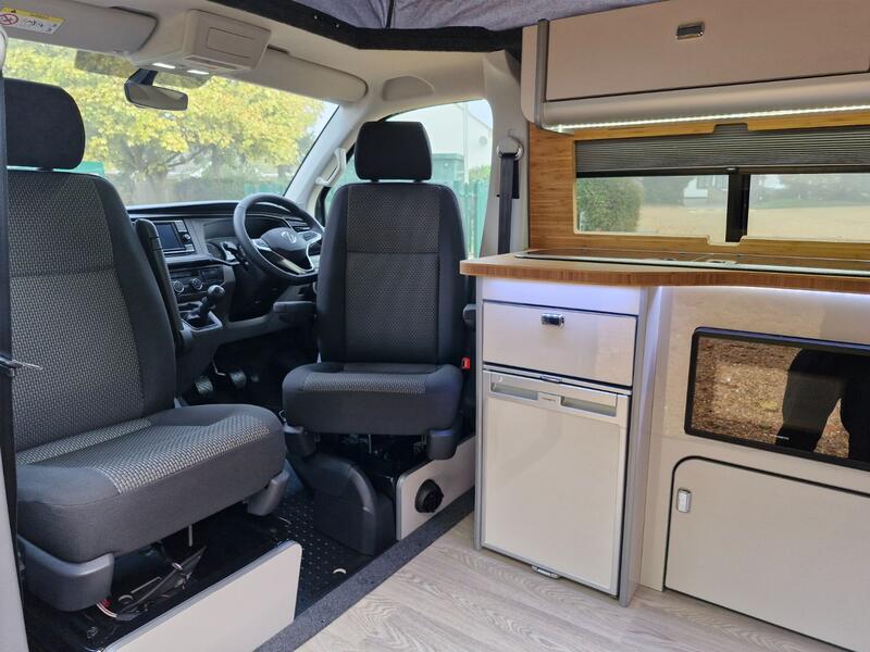 VOLKSWAGEN CAMPERVAN