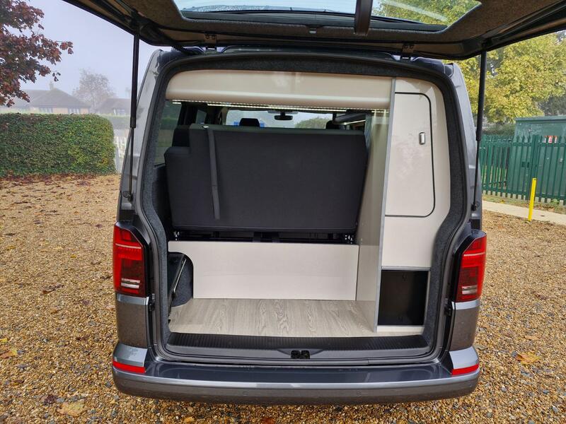 VOLKSWAGEN CAMPERVAN