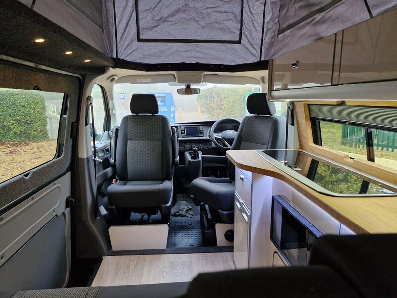 VOLKSWAGEN CAMPERVAN
