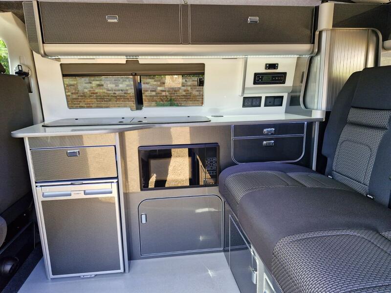 VOLKSWAGEN CAMPERVAN