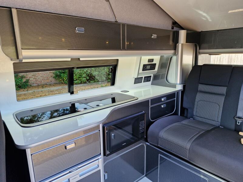 VOLKSWAGEN CAMPERVAN