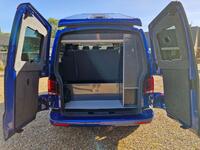 VOLKSWAGEN CAMPERVAN