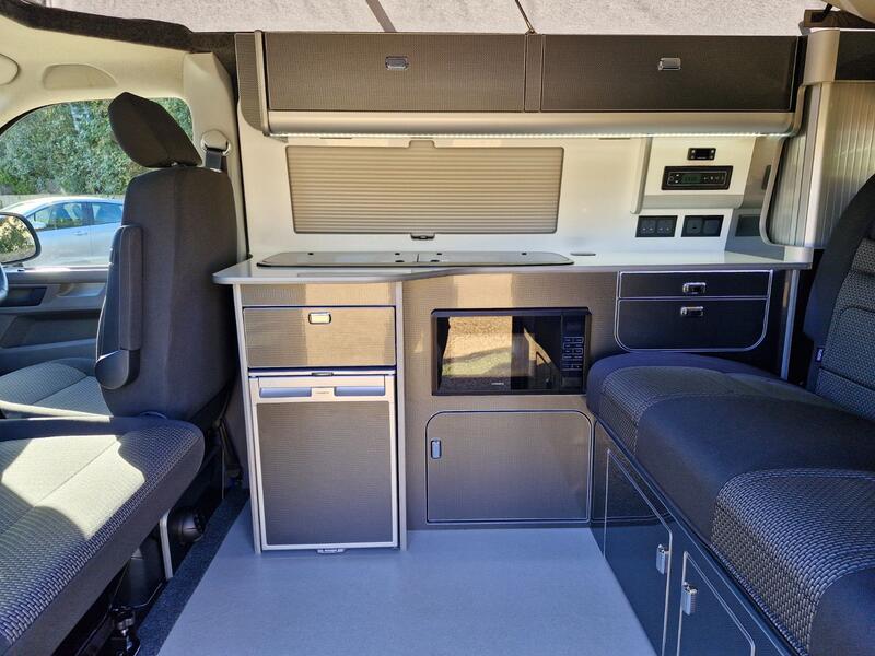 VOLKSWAGEN CAMPERVAN