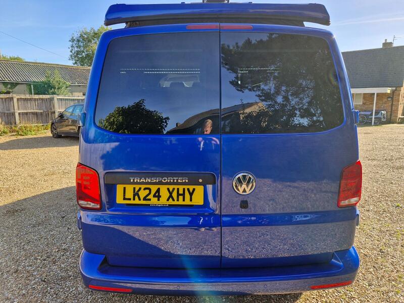 VOLKSWAGEN CAMPERVAN