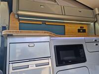 VOLKSWAGEN CAMPERVAN