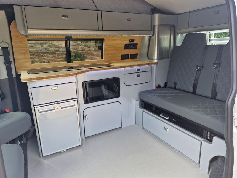 VOLKSWAGEN CAMPERVAN