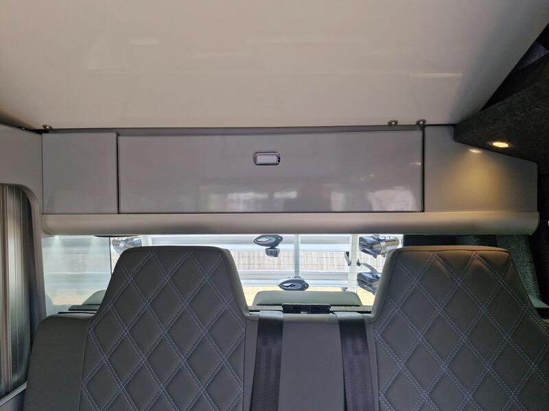 VOLKSWAGEN CAMPERVAN