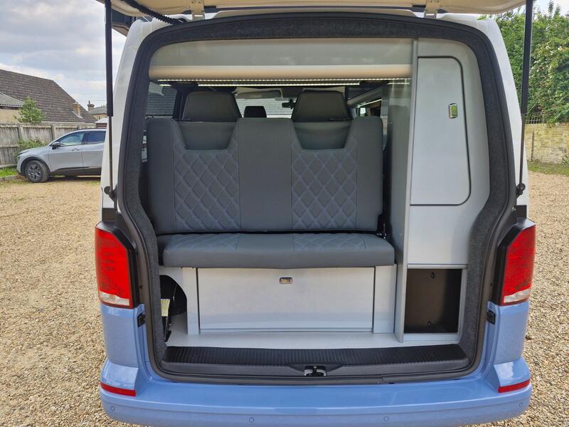 VOLKSWAGEN CAMPERVAN