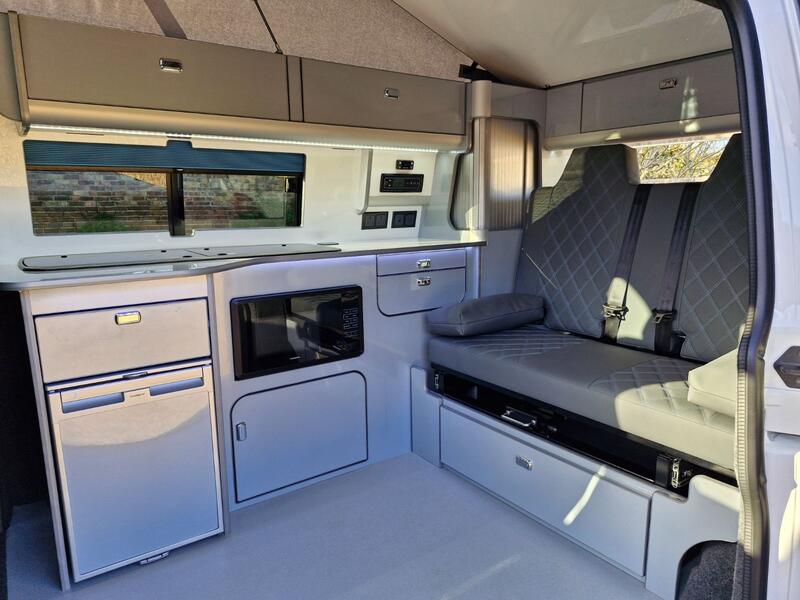VOLKSWAGEN CAMPERVAN