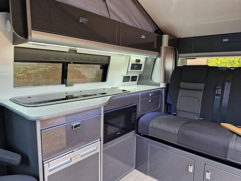 VOLKSWAGEN CAMPERVAN