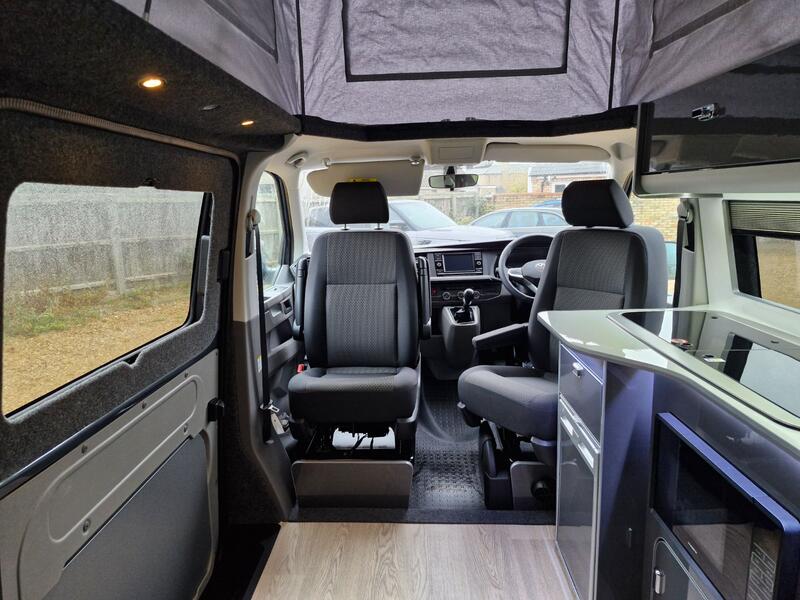 VOLKSWAGEN CAMPERVAN