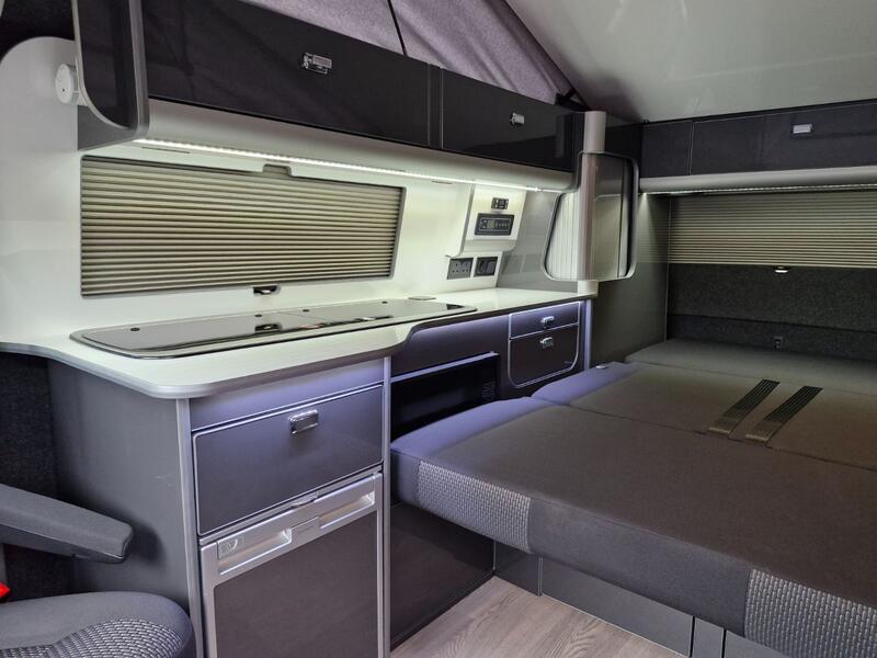 VOLKSWAGEN CAMPERVAN