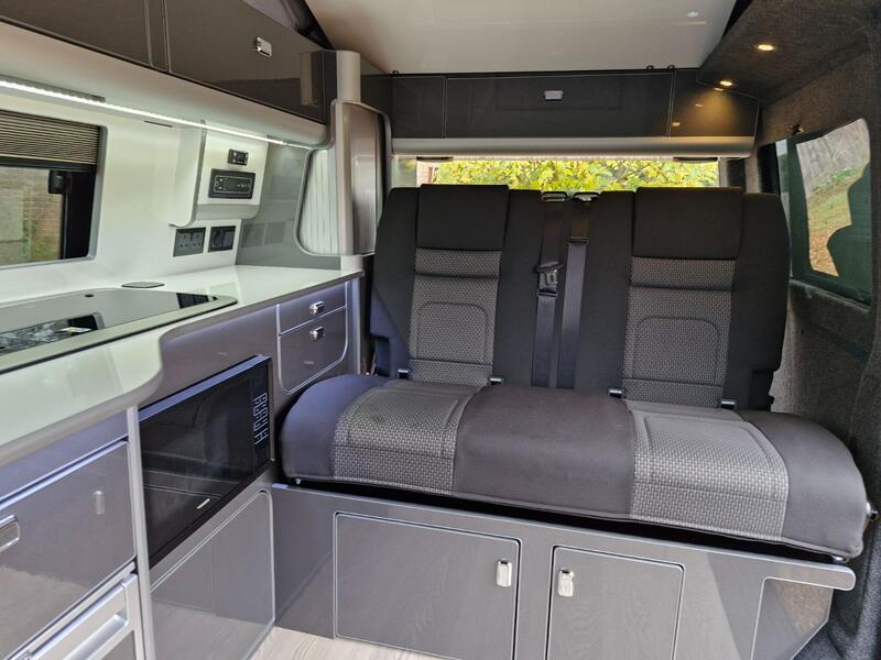 VOLKSWAGEN CAMPERVAN