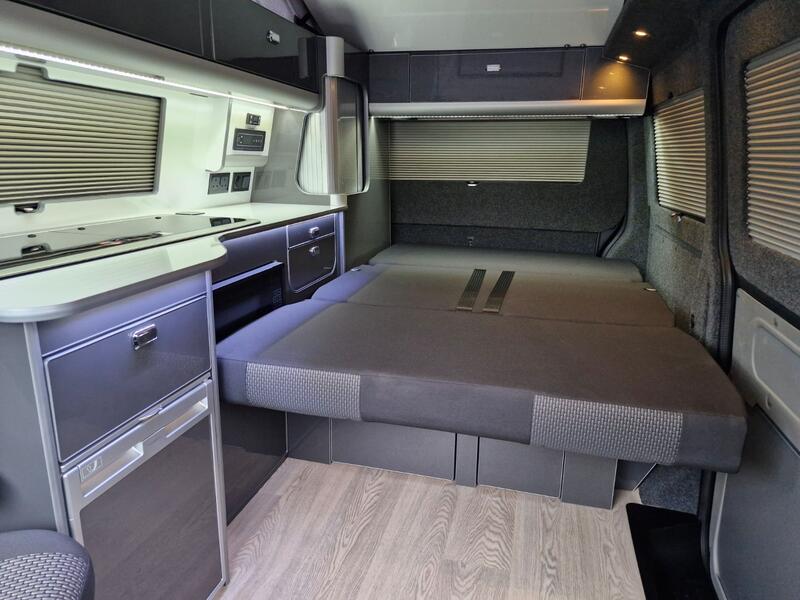 VOLKSWAGEN CAMPERVAN