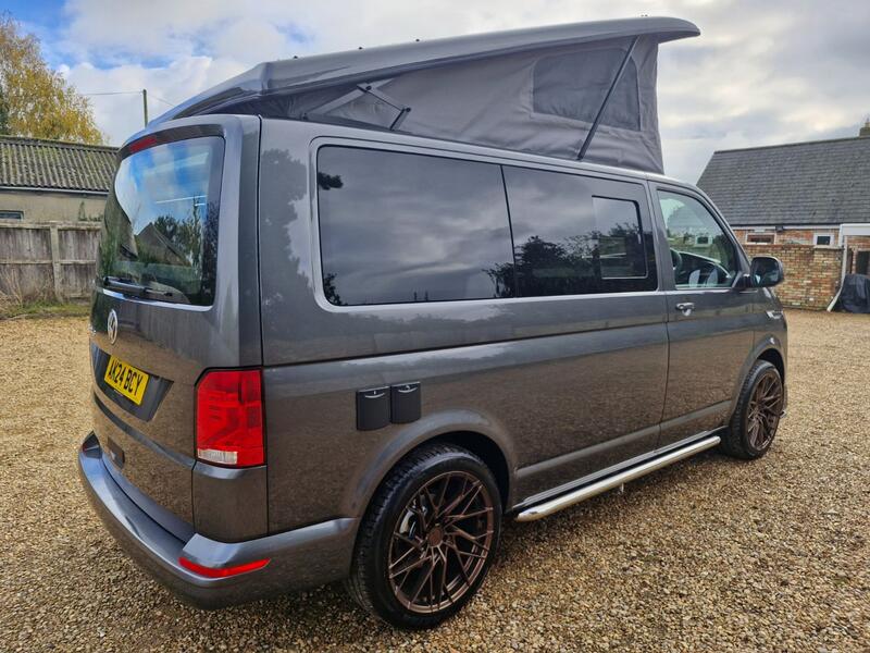 VOLKSWAGEN CAMPERVAN