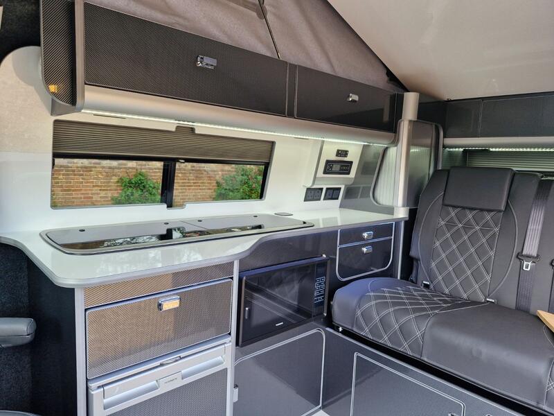 VOLKSWAGEN CAMPERVAN