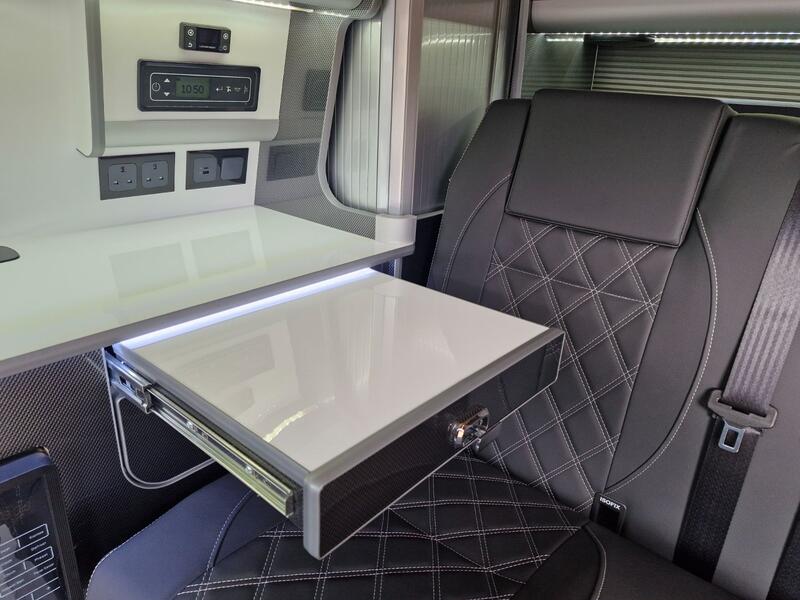 VOLKSWAGEN CAMPERVAN