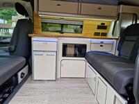 VOLKSWAGEN CAMPERVAN