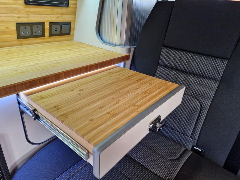 VOLKSWAGEN CAMPERVAN