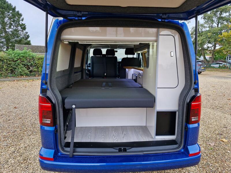 VOLKSWAGEN CAMPERVAN