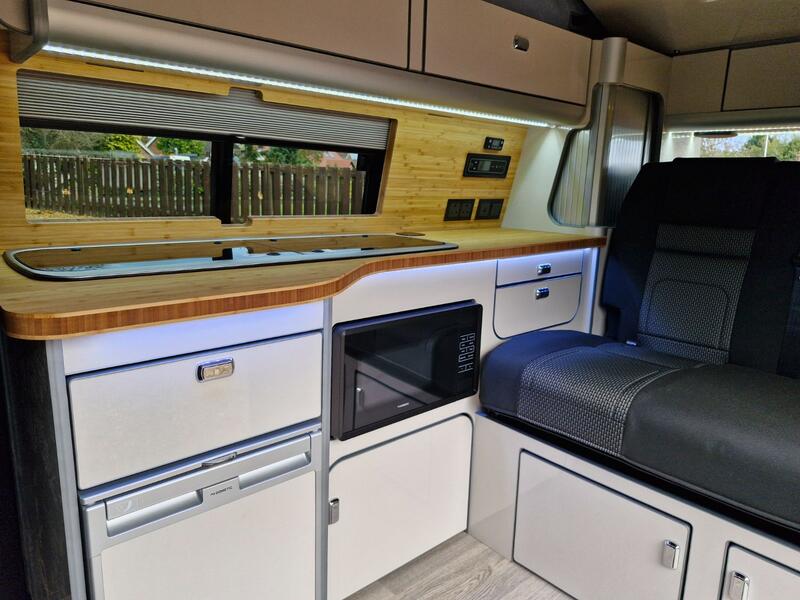 VOLKSWAGEN CAMPERVAN