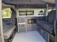 VOLKSWAGEN CAMPERVAN